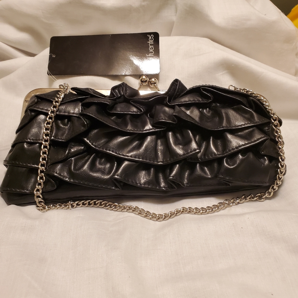 Daisy Fuentes Black Goth Ruffled Clutch Gold-tone Chain Event Clutch Purse NWT